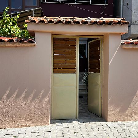 Appartamento Retreat In The Centre Of Korce Esterno foto