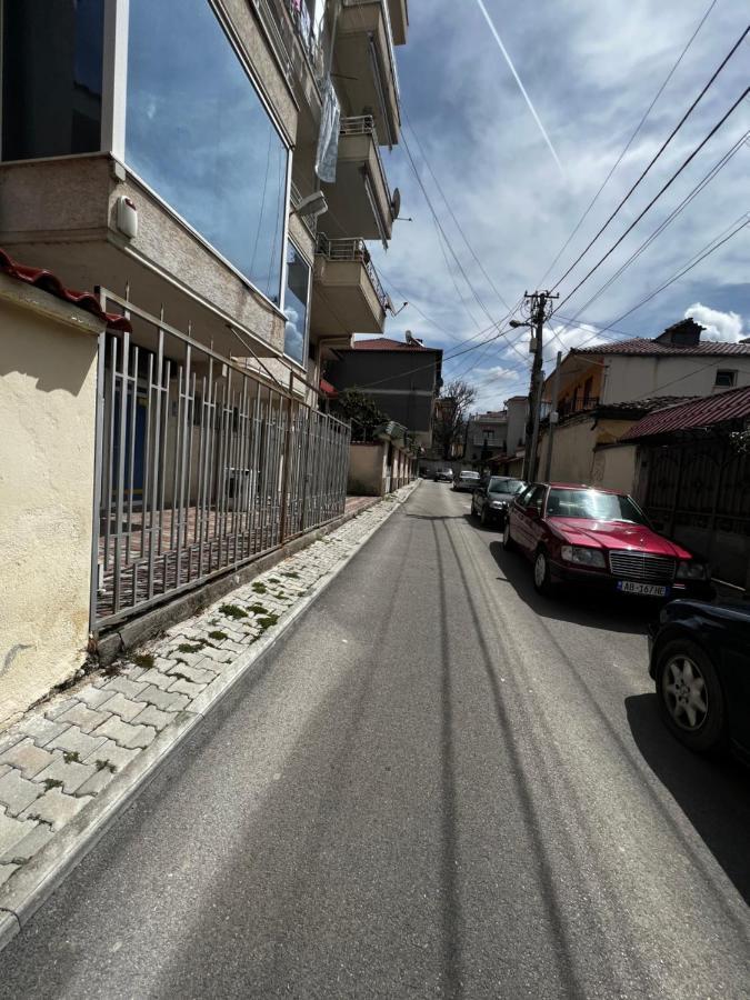 Appartamento Retreat In The Centre Of Korce Esterno foto